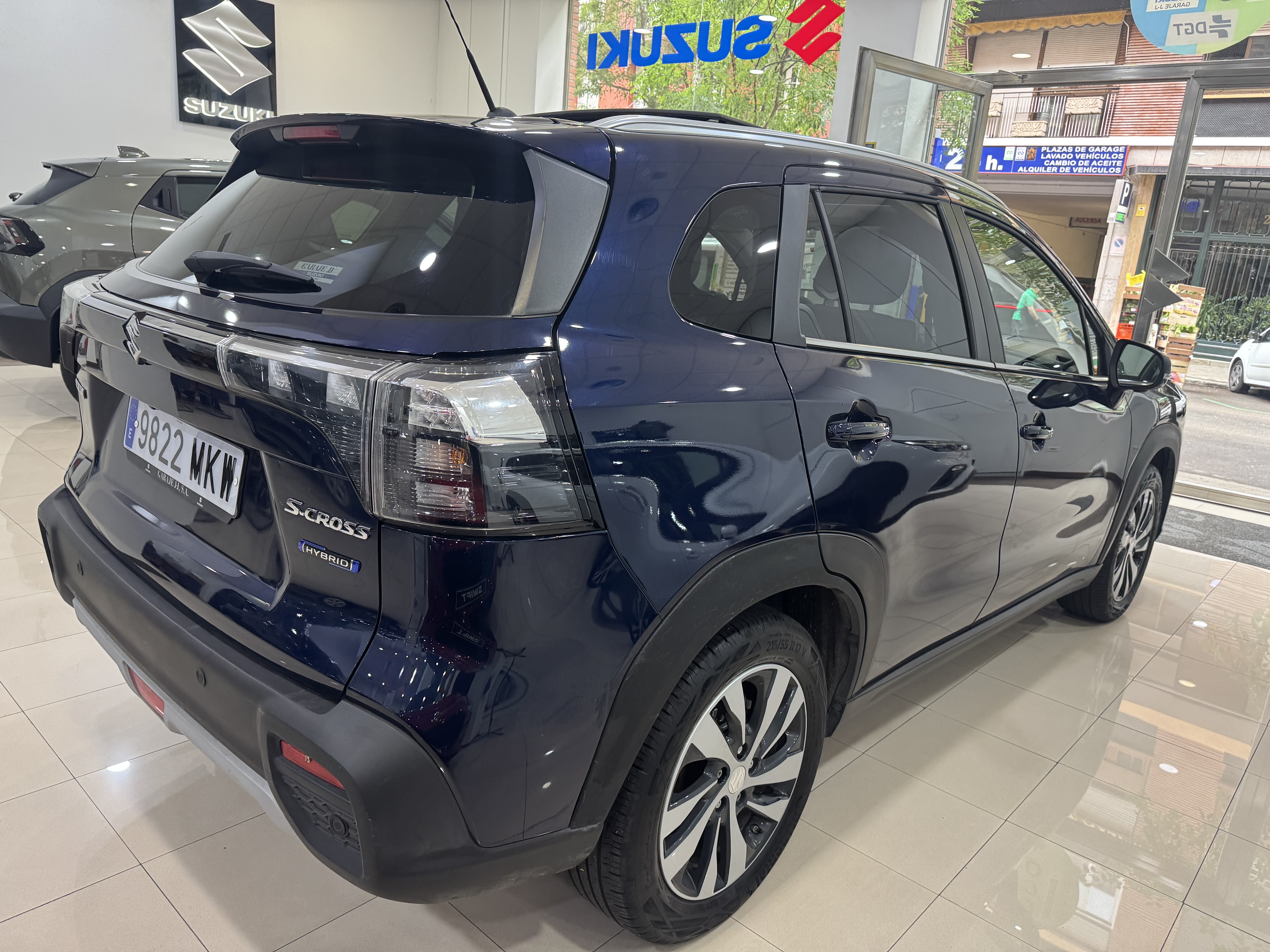 suzuki-s-cross-s3-4wd-strong-hybrid-01102023